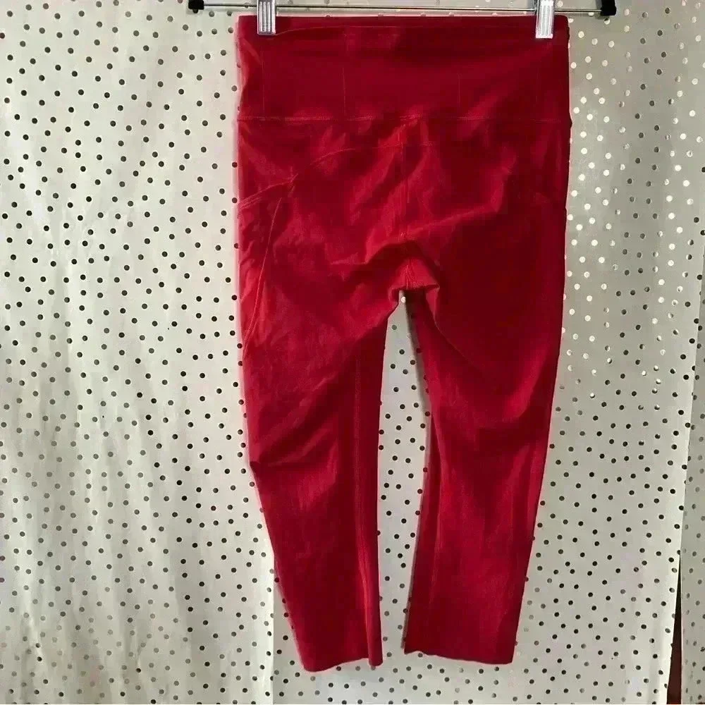 Lululemon Fast & Free Crop